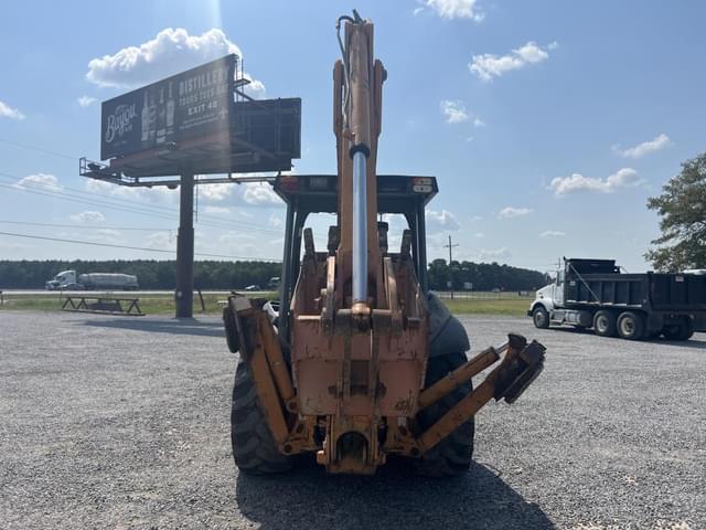 Image of Case 580M Series 2 equipment image 3