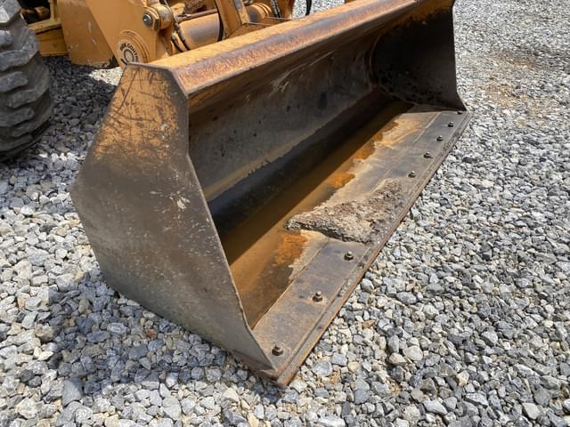 Image of Case 590 Super M equipment image 4