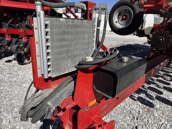 Image of Case IH 1200 equipment image 1