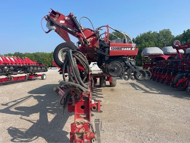 Image of Case IH 1200 equipment image 1