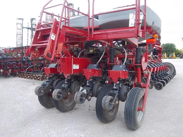 Image of Case IH 1250 equipment image 4