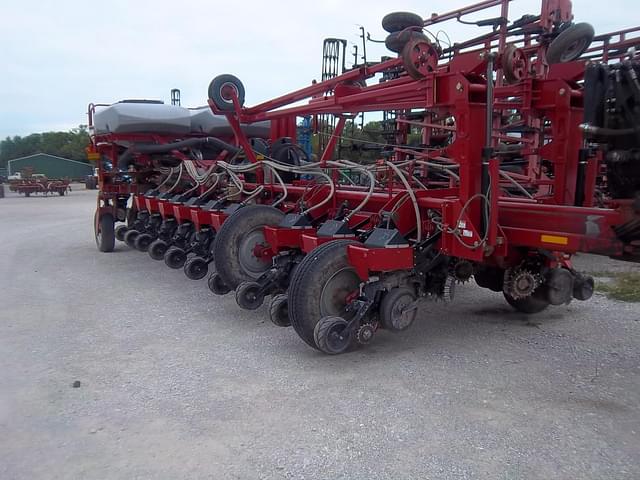 Image of Case IH 1250 equipment image 2