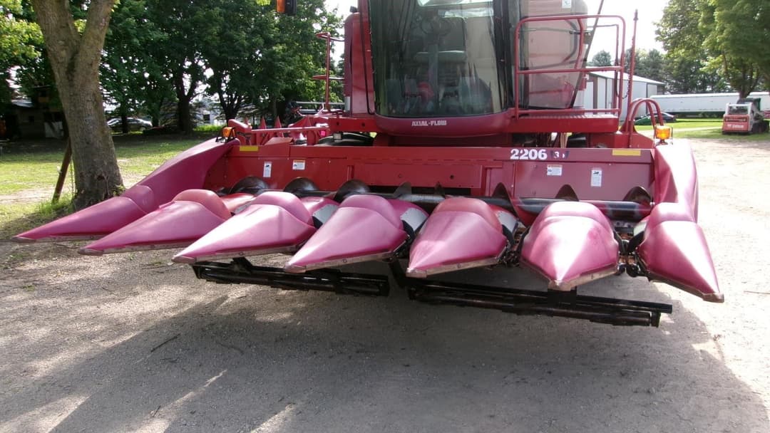 Image of Case IH 2206 Primary image