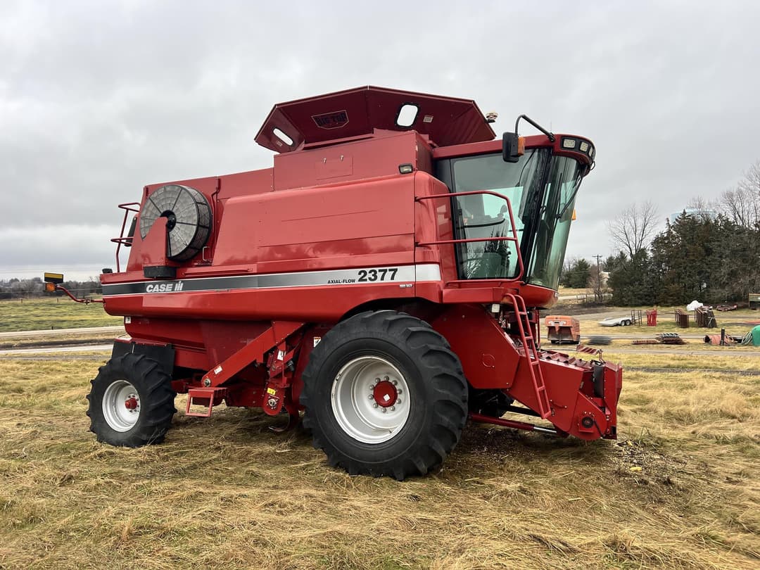 Image of Case IH 2377 Primary image