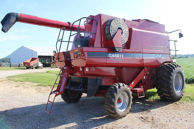 Image of Case IH 2577 equipment image 2