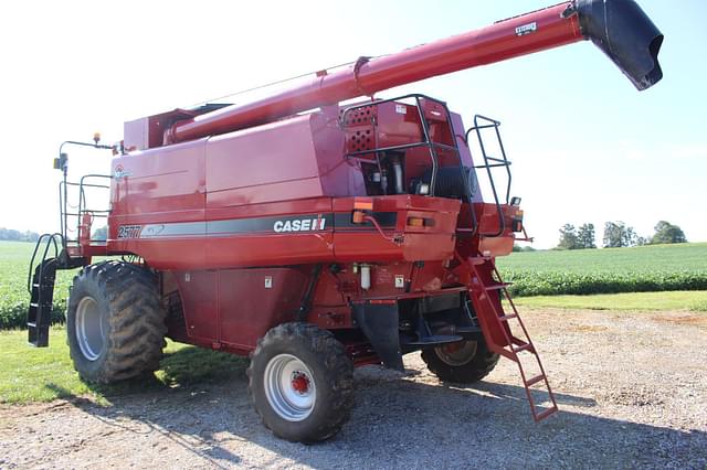 Image of Case IH 2577 equipment image 3