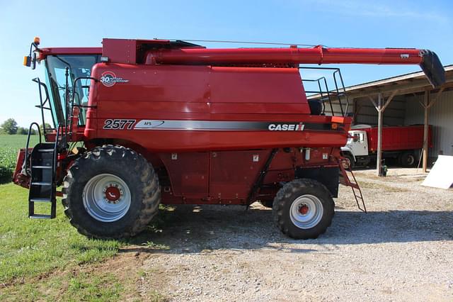 Image of Case IH 2577 equipment image 4