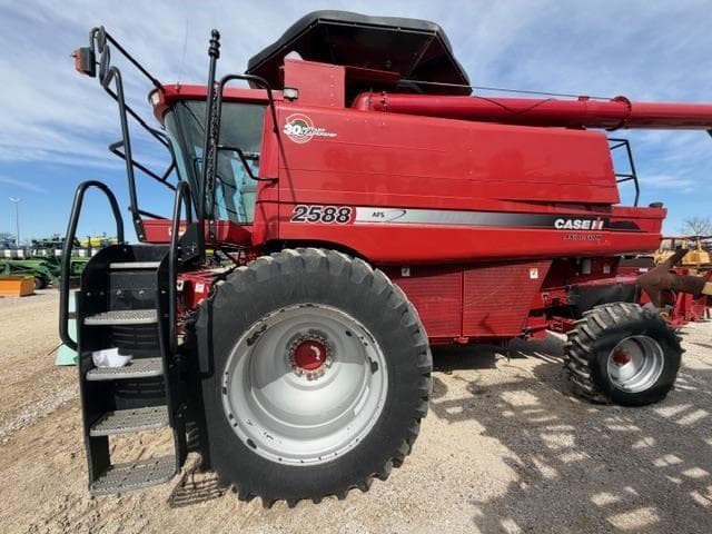 Image of Case IH 2588 equipment image 1