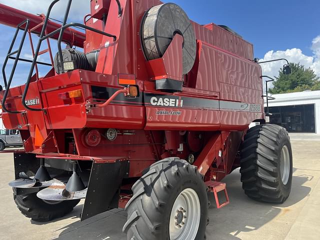 Image of Case IH 2588 equipment image 3