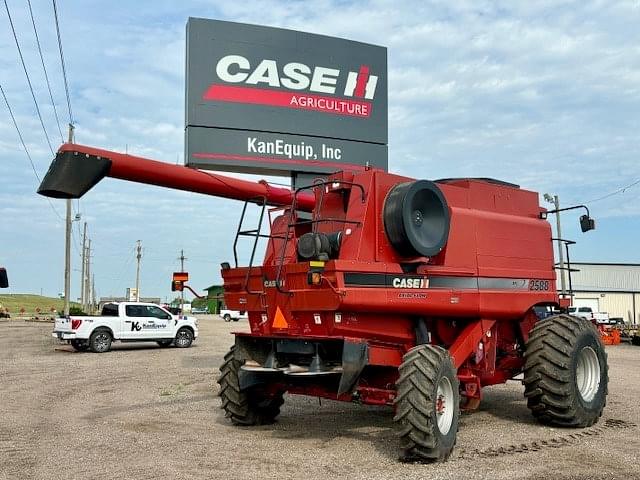 Image of Case IH 2588 equipment image 4