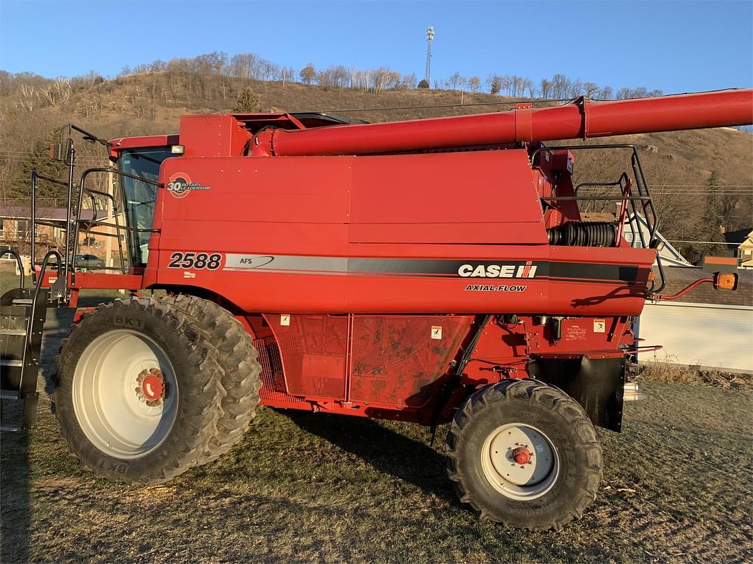 Image of Case IH 2588 Primary image
