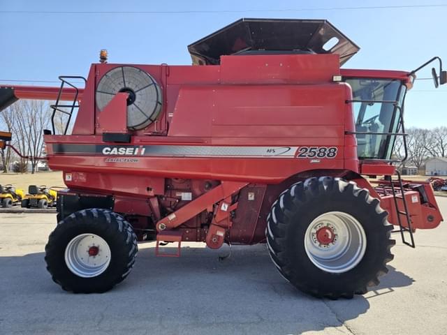 Image of Case IH 2588 equipment image 3