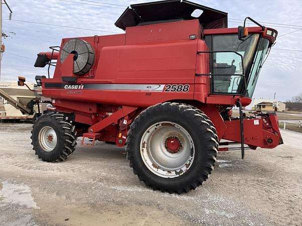 Image of Case IH 2588 equipment image 1