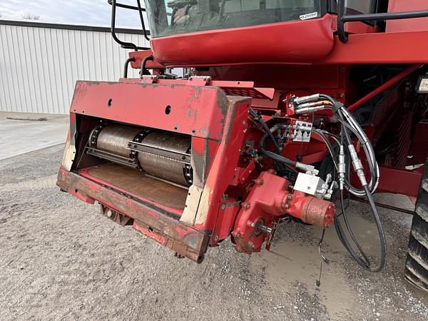 Image of Case IH 2588 equipment image 2