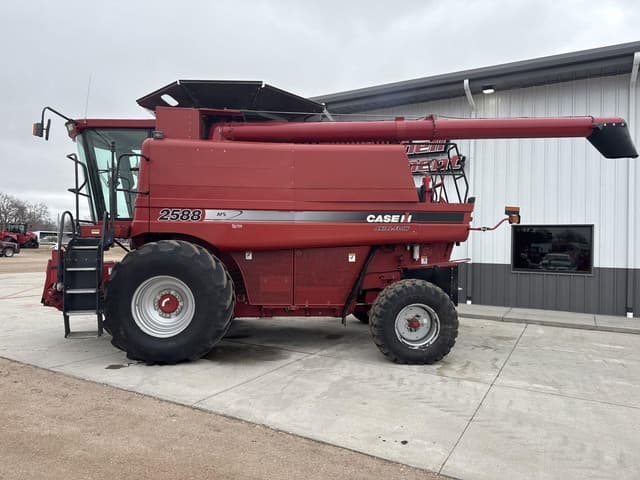 Image of Case IH 2588 equipment image 3