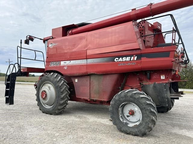 Image of Case IH 2588 equipment image 4