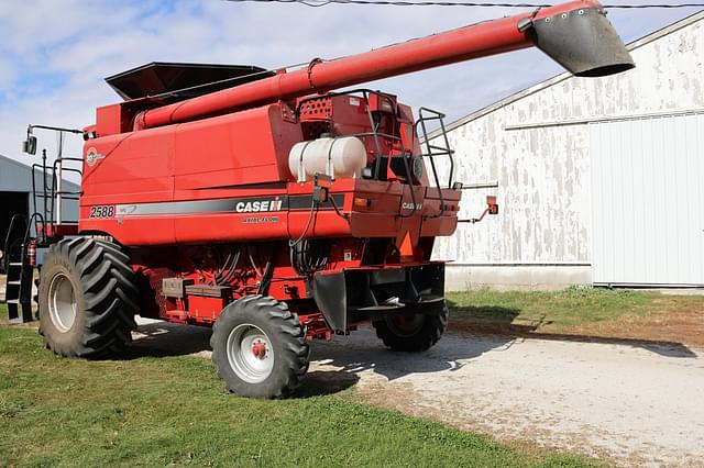 Image of Case IH 2588 equipment image 4