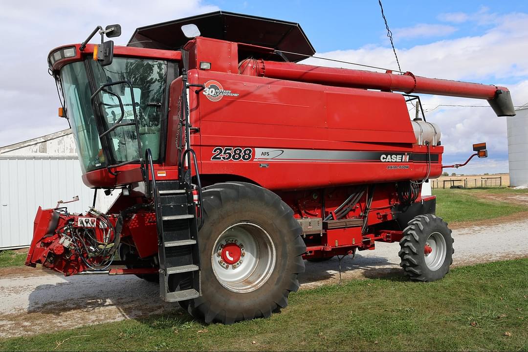 Image of Case IH 2588 Primary image