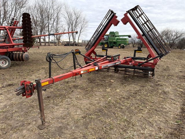 Image of Case IH Crumbler equipment image 1