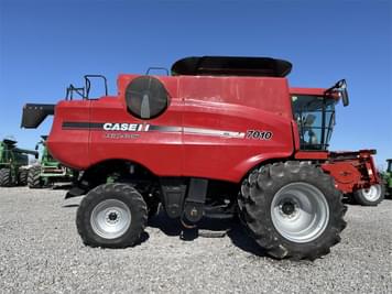 Main image Case IH 7010