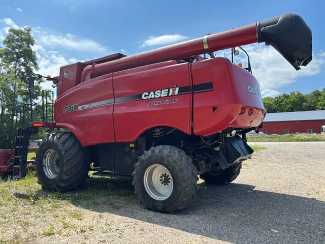 Image of Case IH 7010 equipment image 1