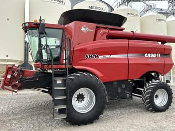Main image Case IH 8010