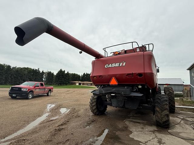 Image of Case IH 8010 equipment image 3