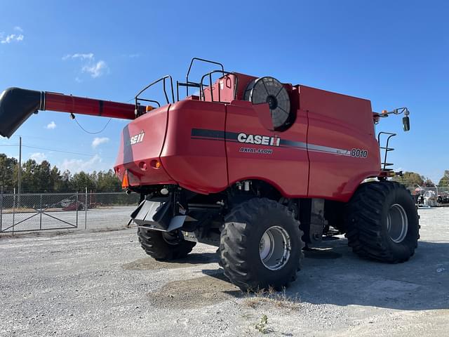 Image of Case IH 8010 equipment image 2