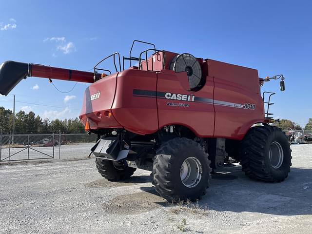 Image of Case IH 8010 equipment image 2