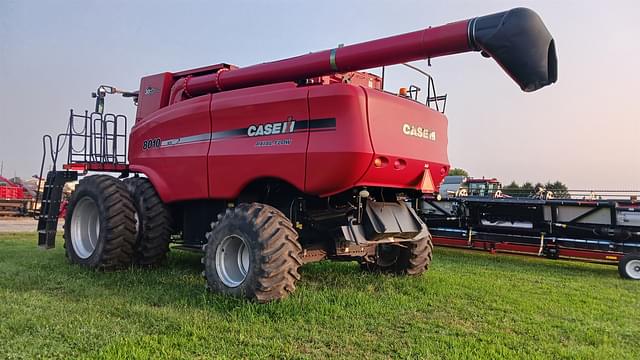 Image of Case IH 8010 equipment image 1