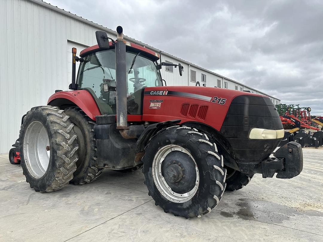 Image of Case IH Magnum 215 Primary image
