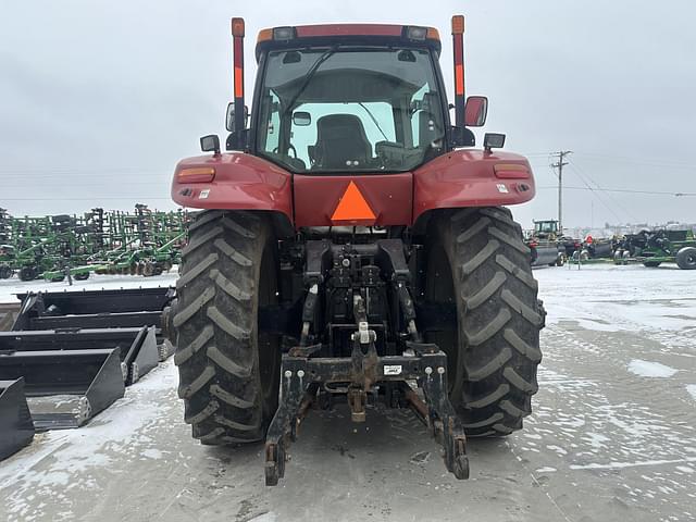 Image of Case IH Magnum 245 equipment image 4