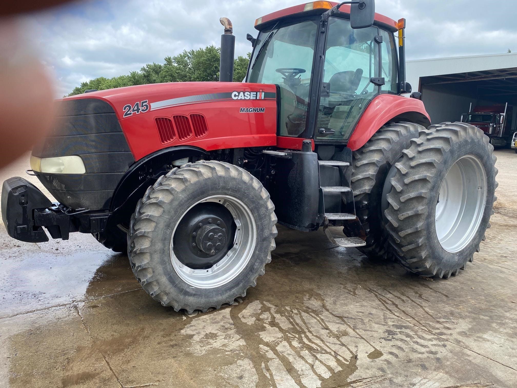 Main image Case IH Magnum 245