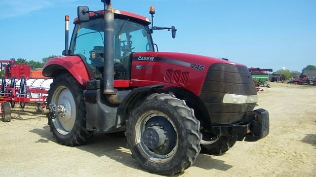 Image of Case IH Magnum 245 equipment image 3