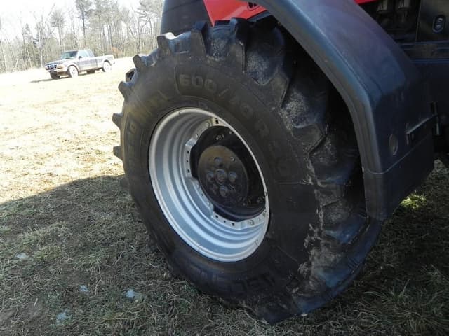 Image of Case IH Magnum 250 equipment image 4