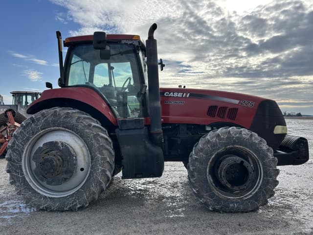 Image of Case IH Magnum 275 equipment image 4