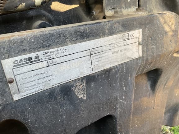 Image of Case IH Magnum 305 equipment image 4