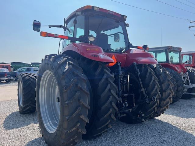 Image of Case IH Magnum 305 equipment image 3