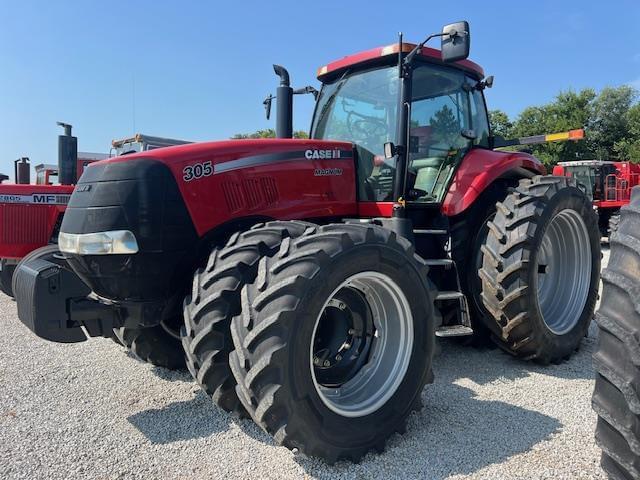 Image of Case IH Magnum 305 equipment image 1