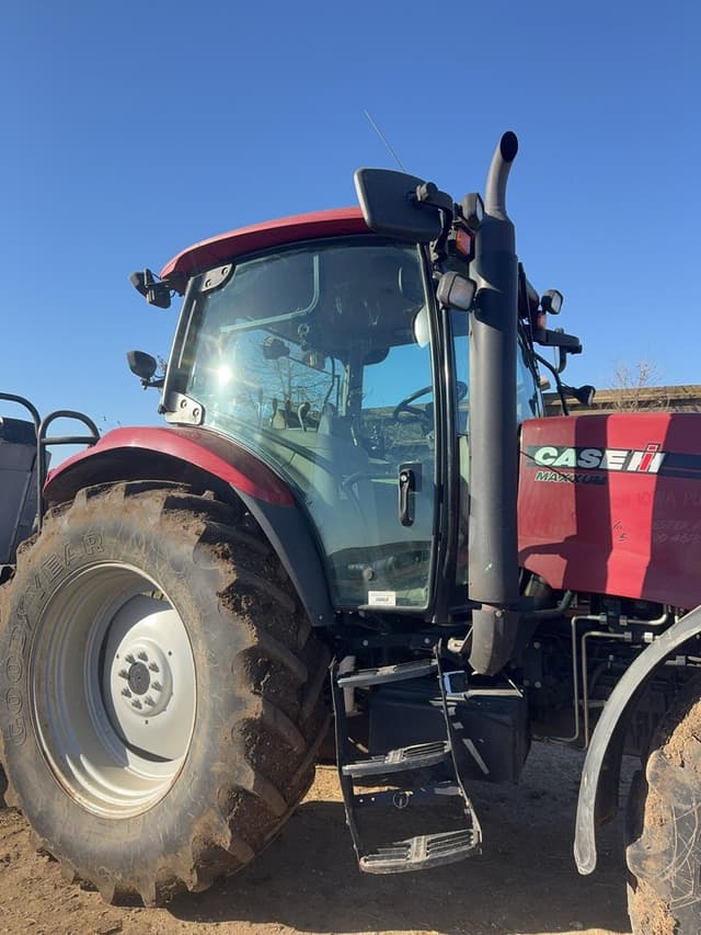 Image of Case IH Maxxum 125 equipment image 3