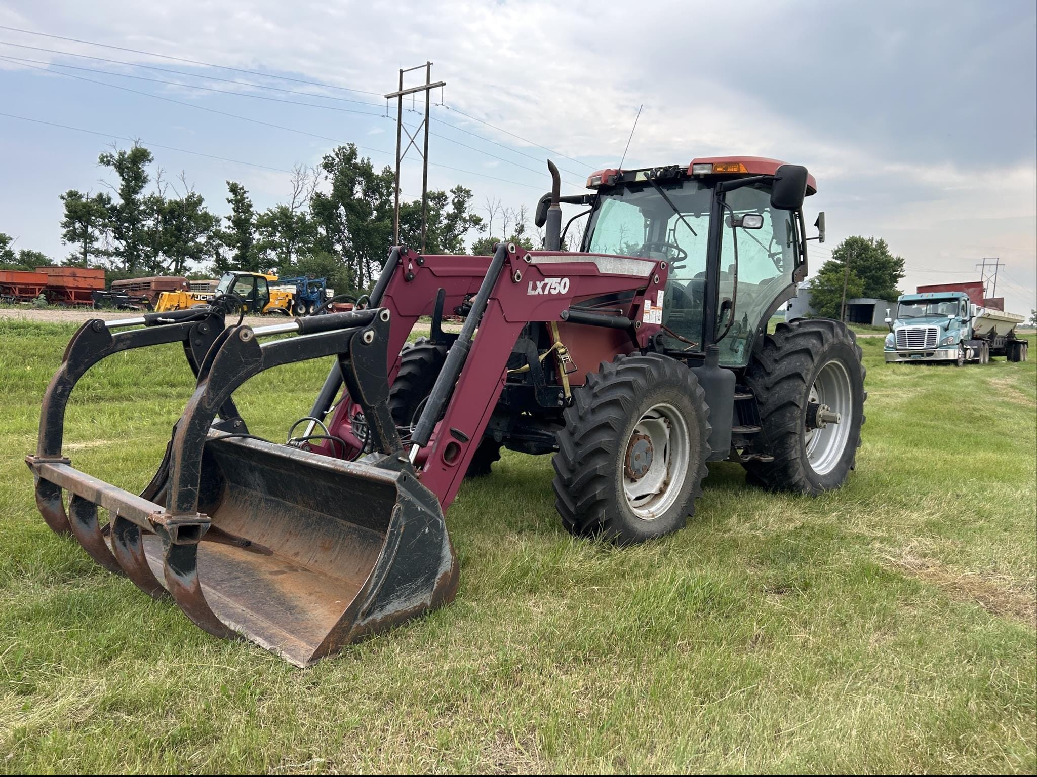 2007 Case IH Maxxum 125 Equipment Image0