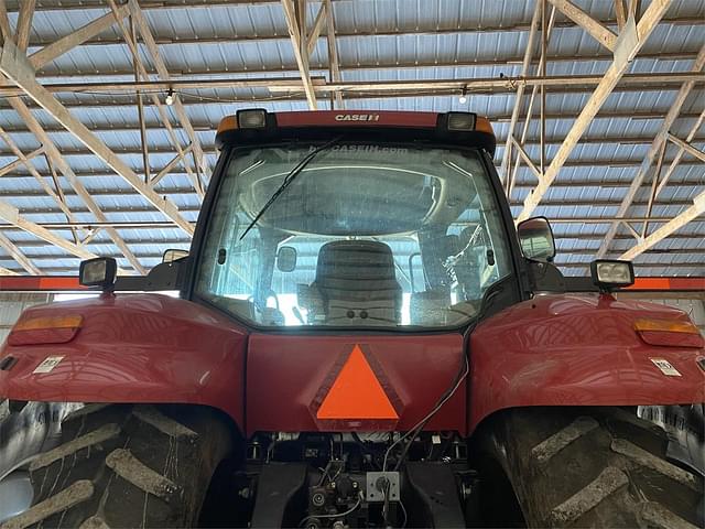 Image of Case IH Magnum 305 equipment image 1