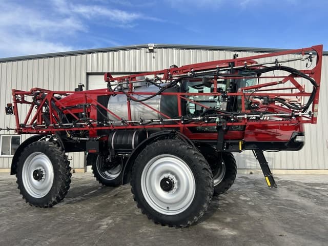 Image of Case IH Patriot 4420 equipment image 1