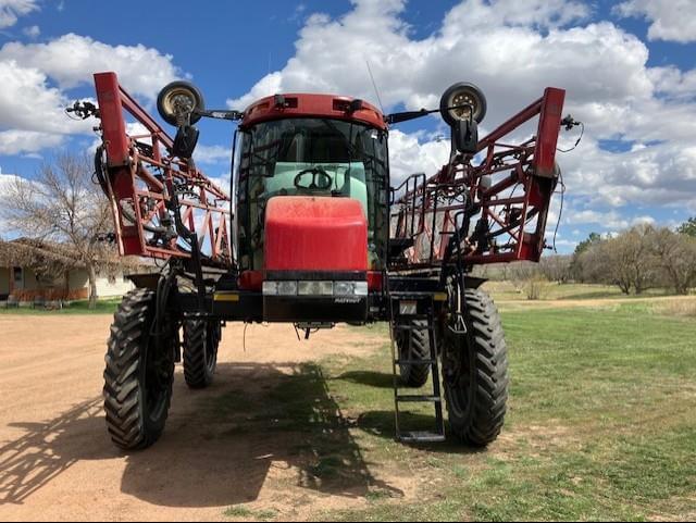 Image of Case IH Patriot 4420 equipment image 3