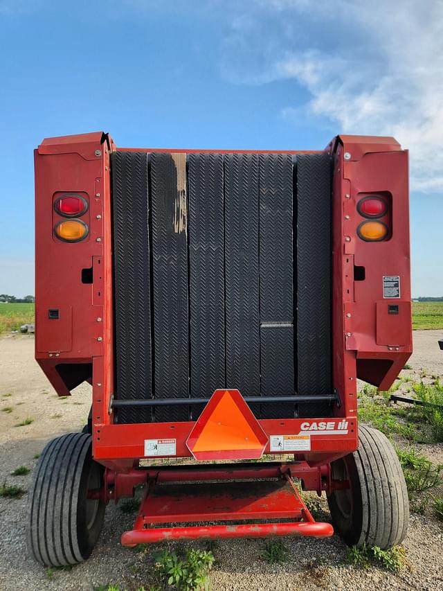 Image of Case IH RBX453 equipment image 4