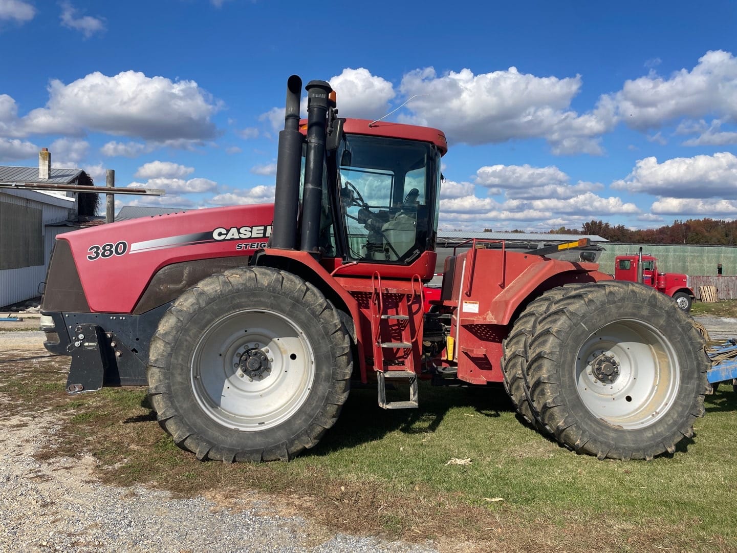 2007 Case IH Steiger 380 Equipment Image0