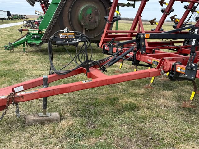 Image of Case IH Tigermate II equipment image 3