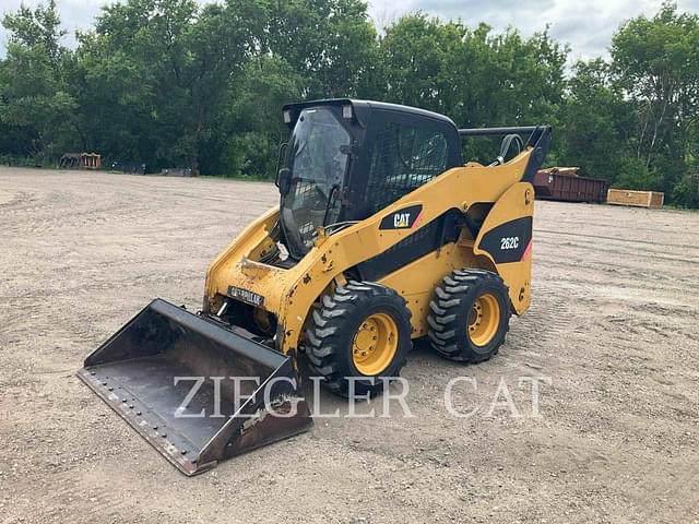 Image of Caterpillar 262C equipment image 2
