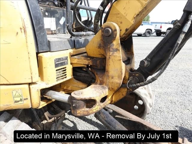 Image of Caterpillar 303C CR equipment image 2
