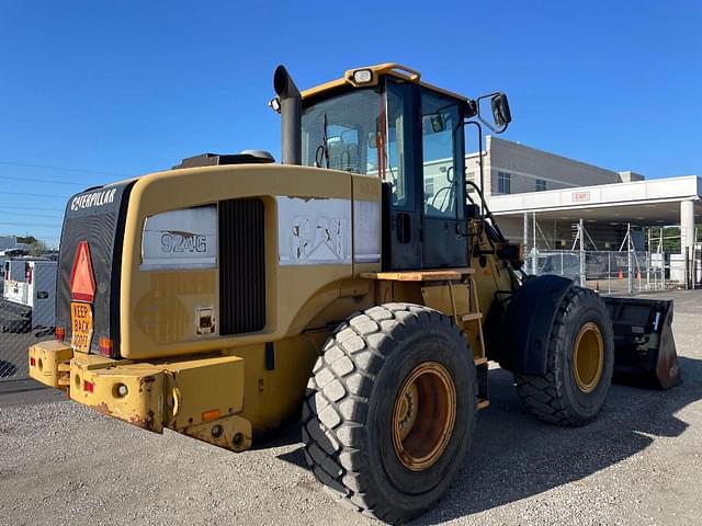 Image of Caterpillar 924G equipment image 3